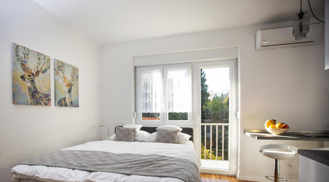 Big Tree Apartment & The Nest Apartment - Free Parking موستار المظهر الخارجي الصورة