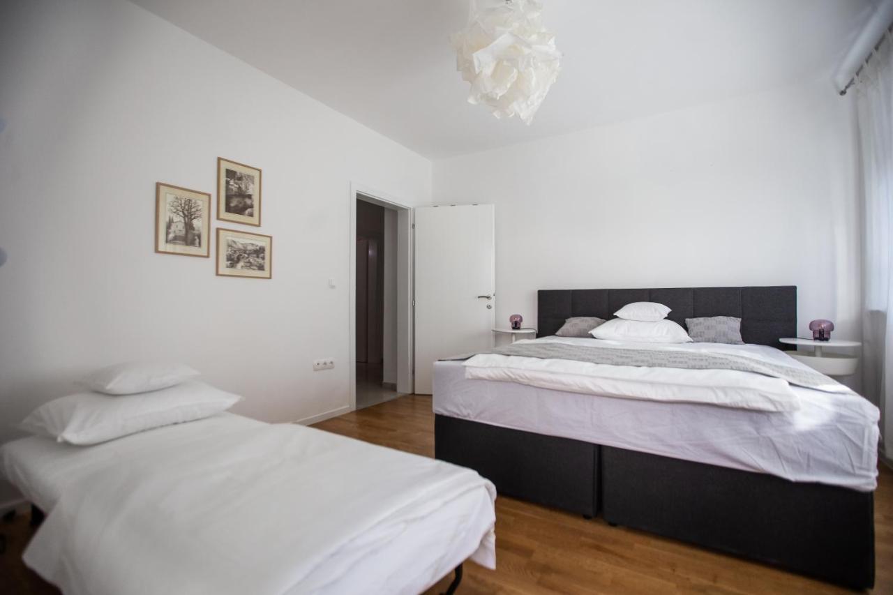 Big Tree Apartment & The Nest Apartment - Free Parking موستار المظهر الخارجي الصورة