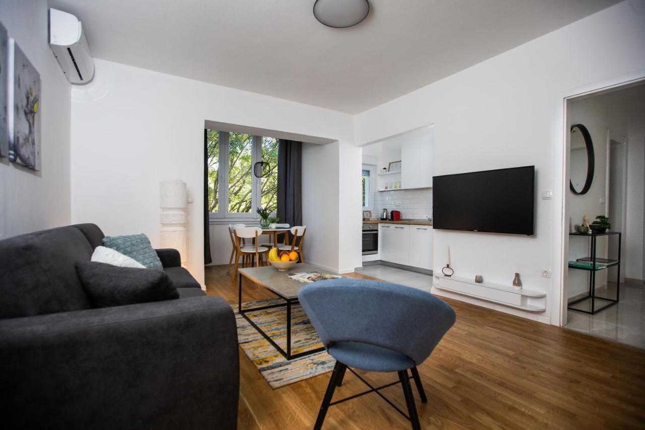 Big Tree Apartment & The Nest Apartment - Free Parking موستار المظهر الخارجي الصورة