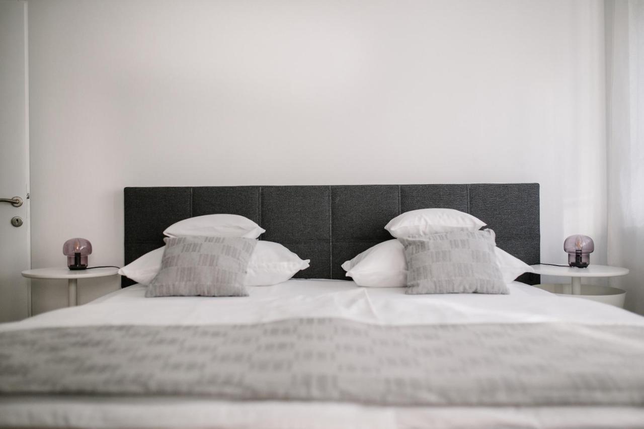 Big Tree Apartment & The Nest Apartment - Free Parking موستار المظهر الخارجي الصورة
