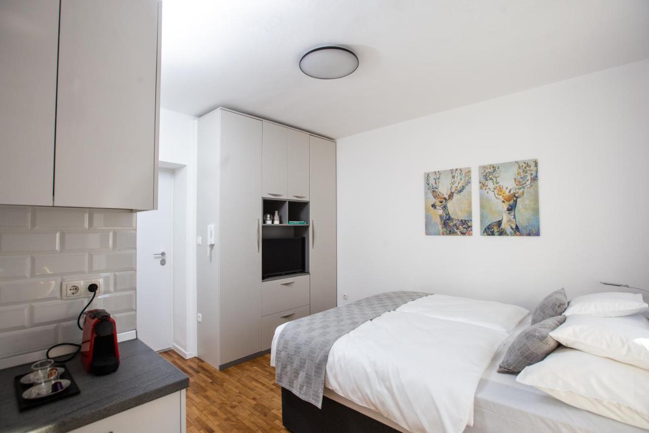Big Tree Apartment & The Nest Apartment - Free Parking موستار المظهر الخارجي الصورة